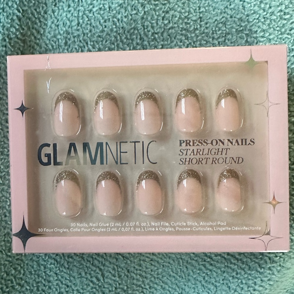 NIB Glamnetic Press on Nails